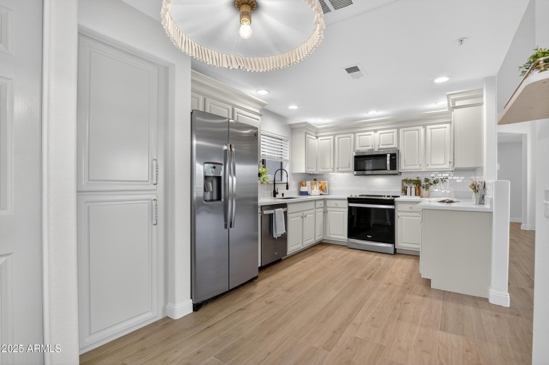 REVISED KITCHEN 6
