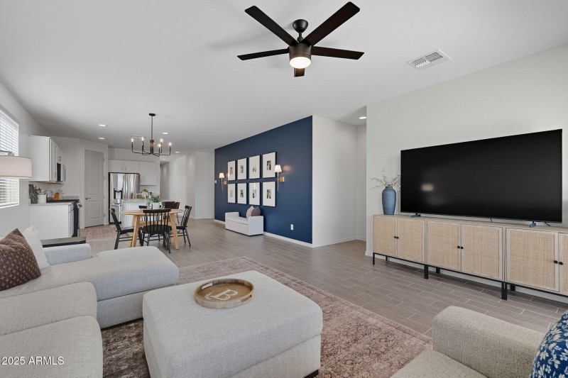 34-web-or-mls-Unity-34