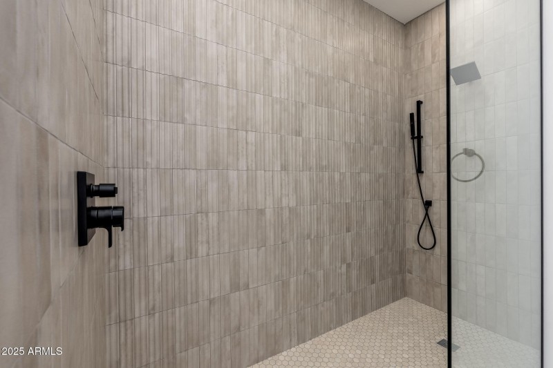 10160 E Saddle Horn Trl