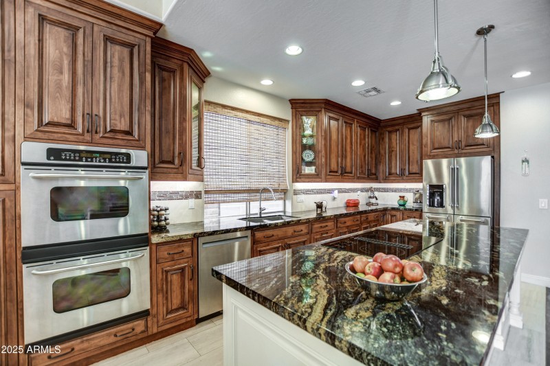 Kitchen 10
