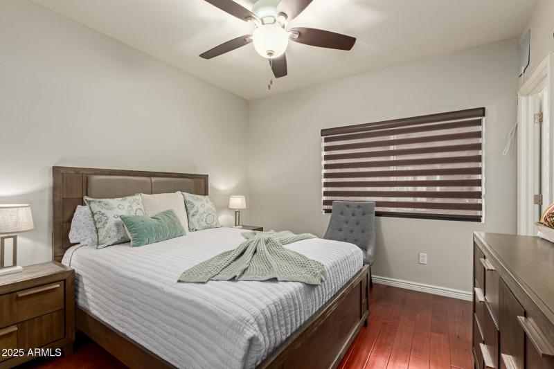 24 - Aire Libre - Copy