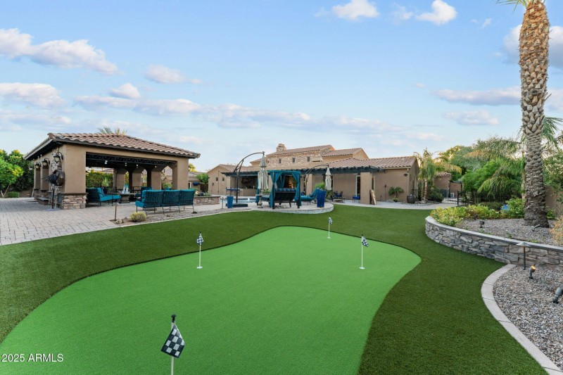 Putting green