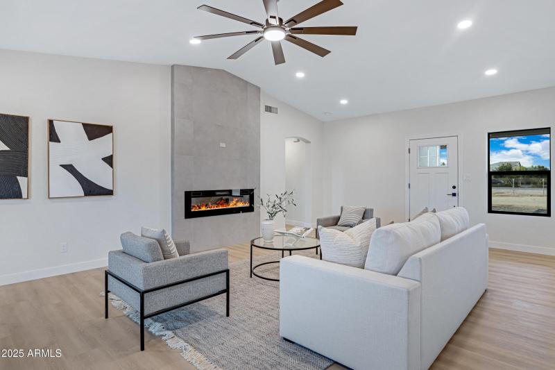 23043 E Ocotillo Rd-9