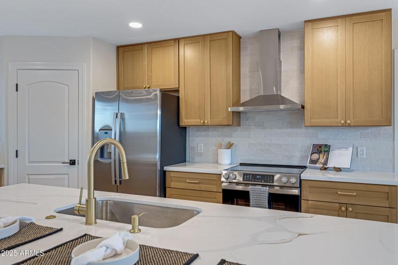 23043 E Ocotillo Rd-15