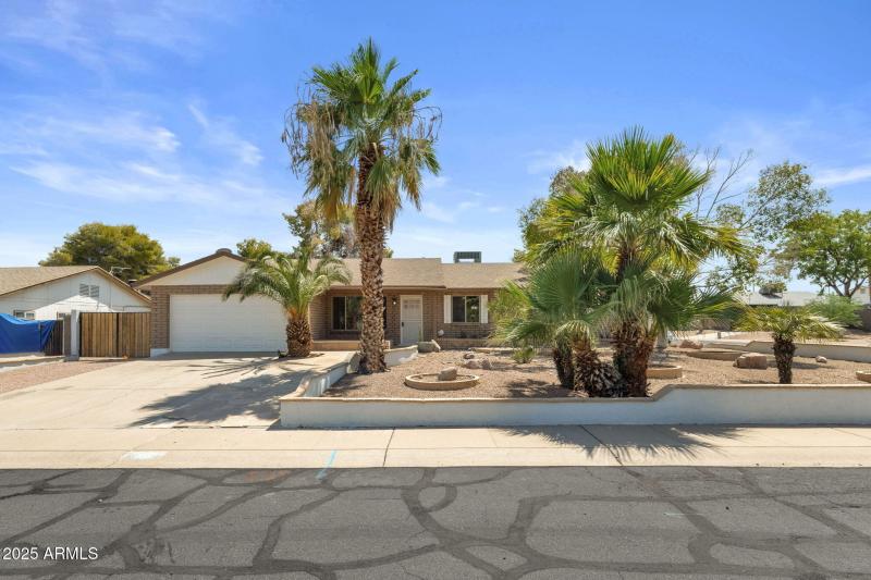 2-web-or-mls-4309-e-alta-mesa-ave