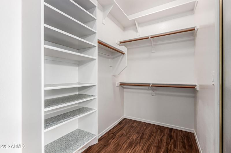 Walk in closet