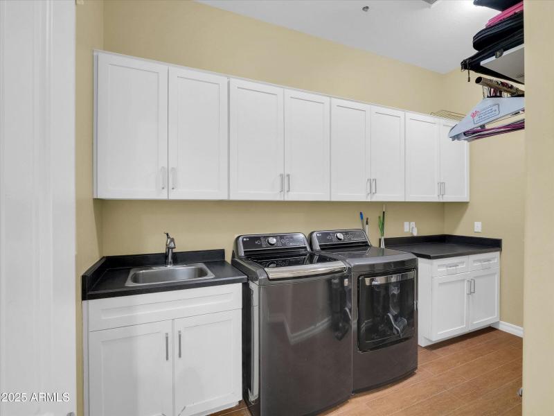 026-21930 E Tierra Grande Court-26