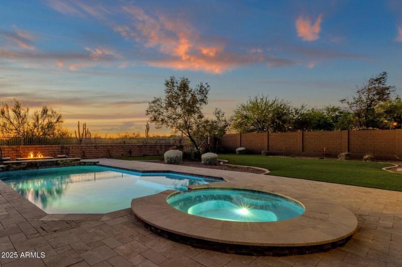 29-web-or-mls-24346-n-72nd-way