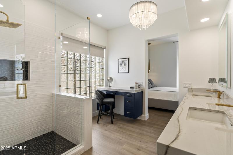 Studio 41 Design Studio hardware