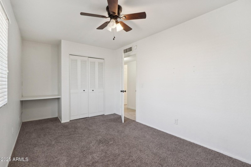 19-web-or-mls-E Duncan St-S2509-019