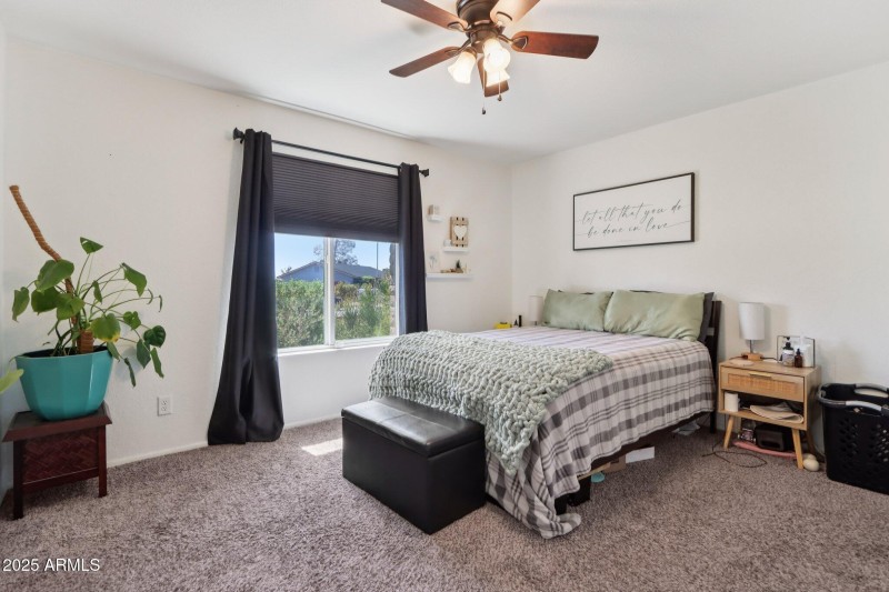 21-web-or-mls-E Duncan St-S2509-021