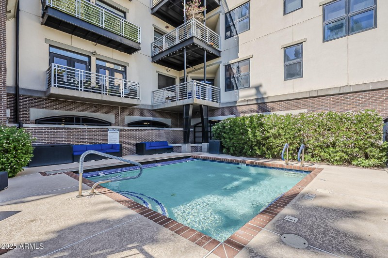 64-web-or-mls-Osborn-60