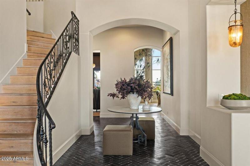 Stairway to 2nd Floor