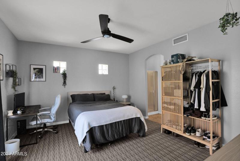 22-web-or-mls-P1028297