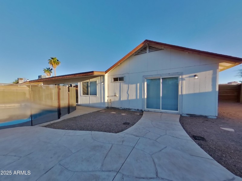 15_pc_TaGrud7jJn_56WVZxRPvT_center_0