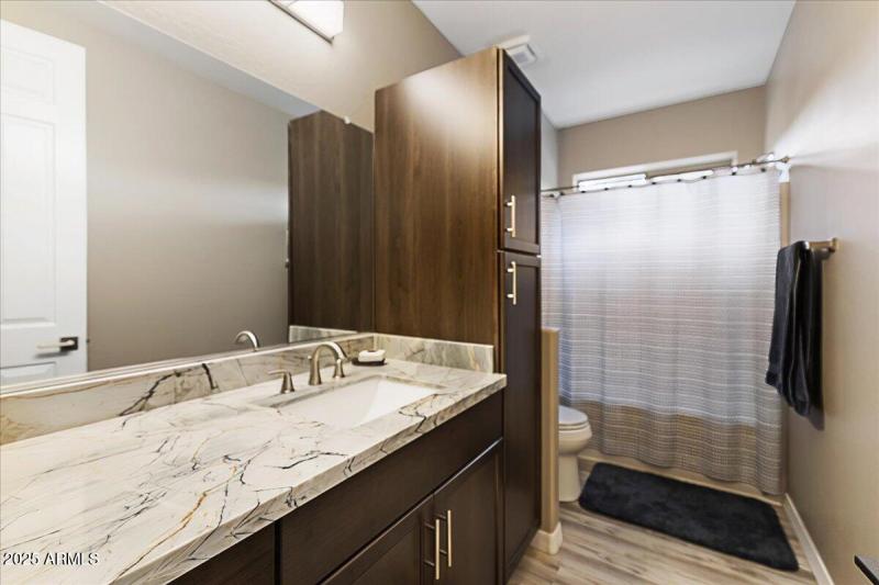 21-Bathroom 2