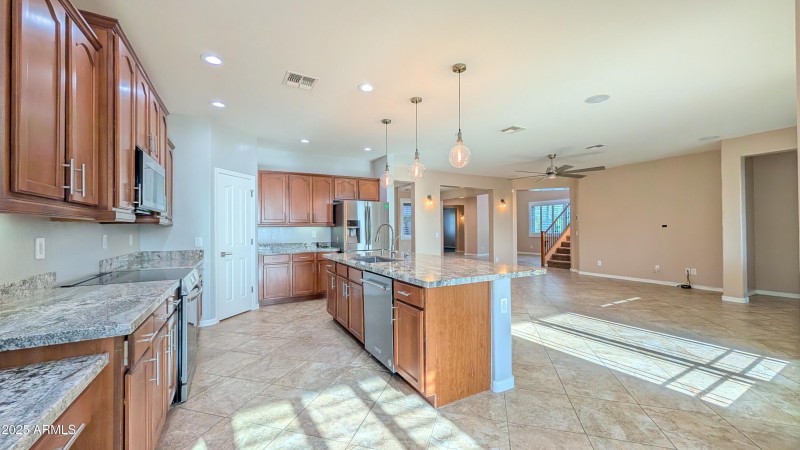 Open Kitchen 2