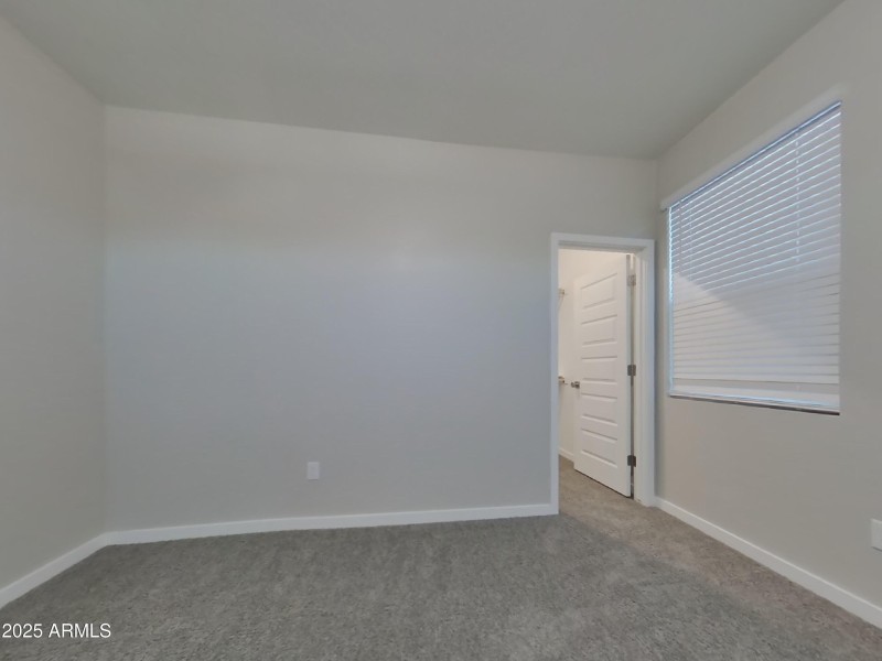 5_pc_UAkWwkH7RX_foEpBh7cSw_layout_0