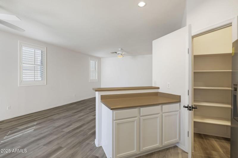 6742 E Regina St Mesa - 280