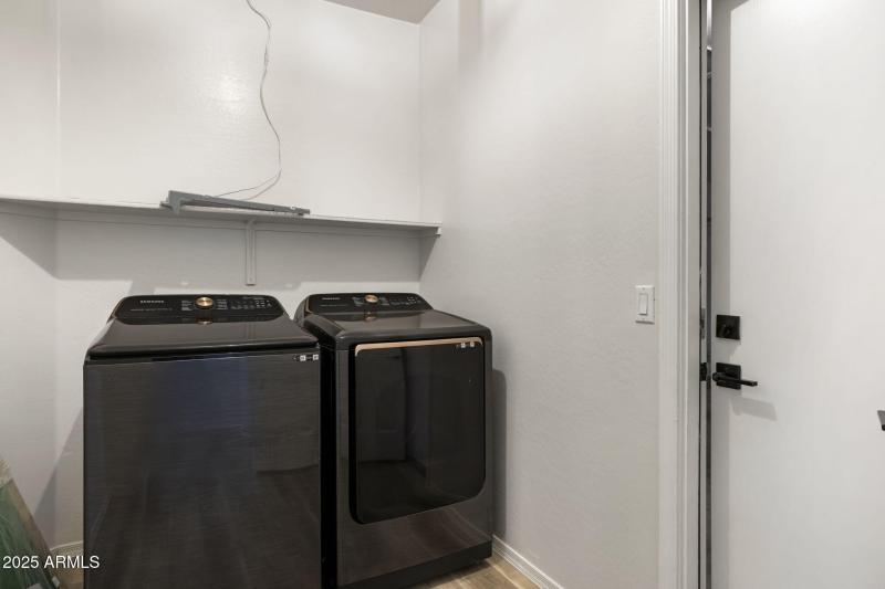 6742 E Regina St Mesa - 285