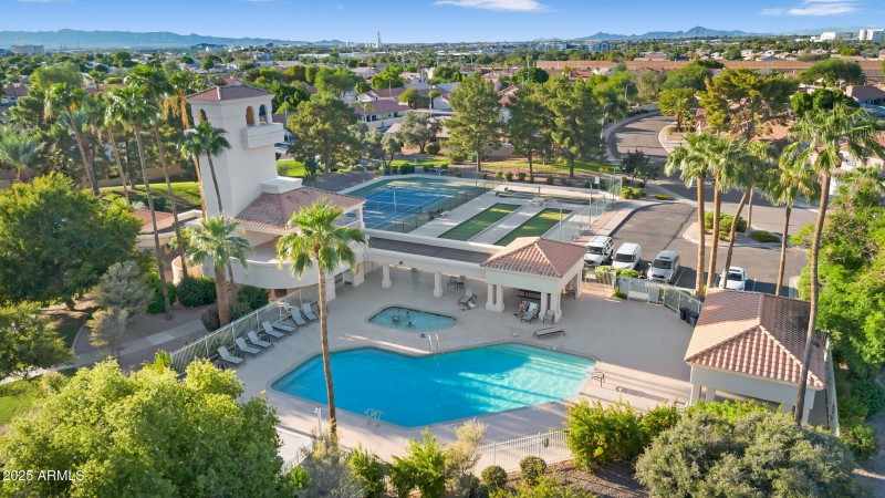 040_85-web-or-mls-dji_0016_793