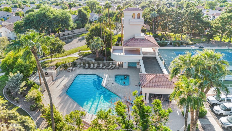 056_83-web-or-mls-dji_0009_998