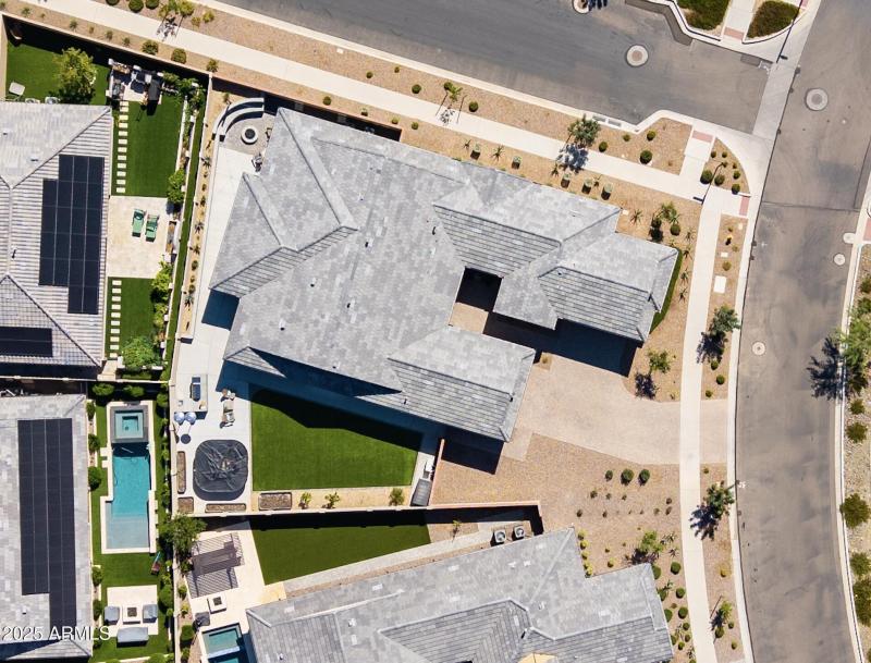 Over 14,500 sf corner lot