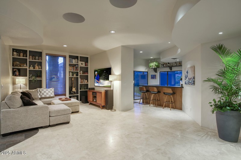 Family Room/bar