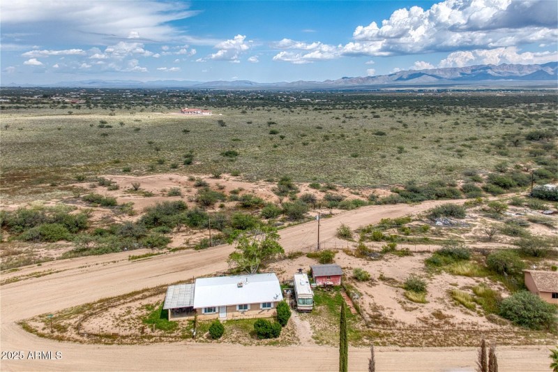 062004-10019 South Honeysuckle Drive