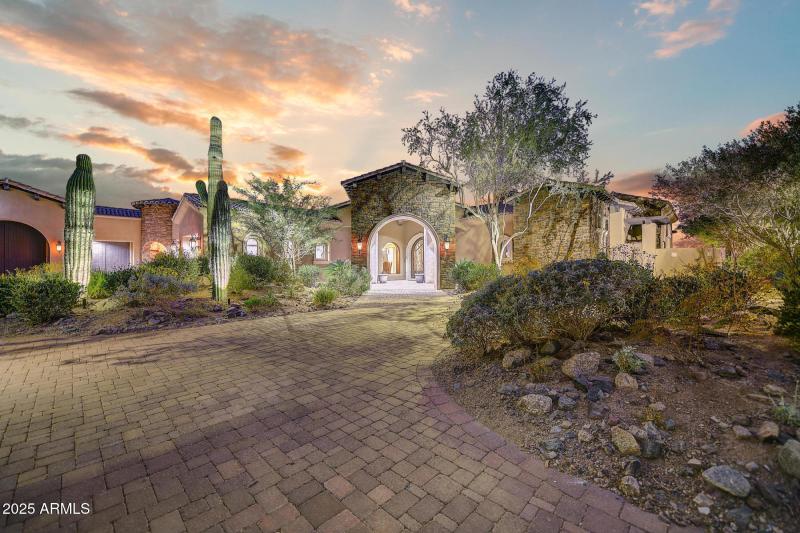 Elegant Desert Curb Appeal