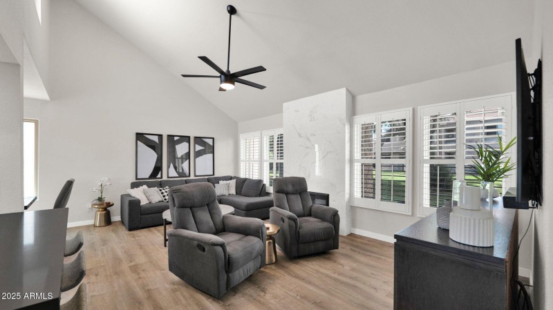 6-web-or-mls-P1175802