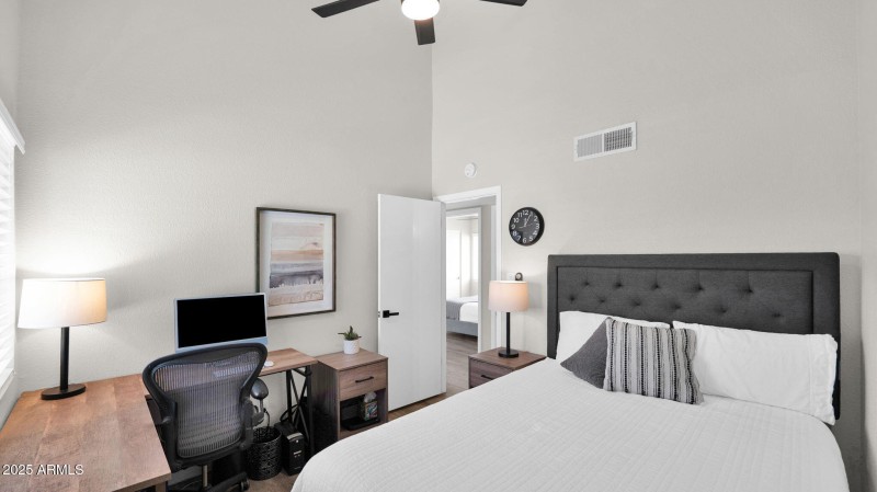 27-web-or-mls-P1175851 (2)