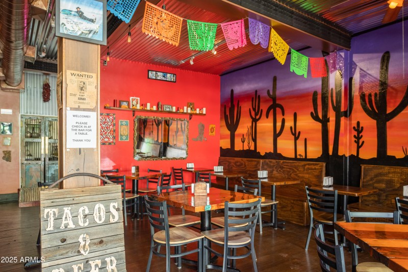 Fan Favorite Taqueria Outlaw