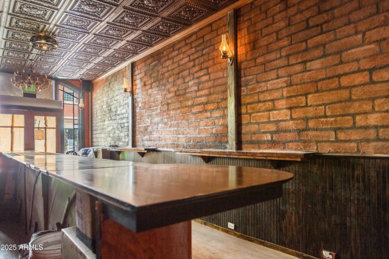 76 Main