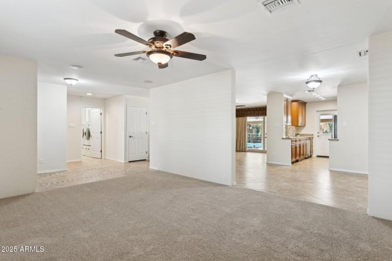 54-web-or-mls-5315-e-thunderbird-rd