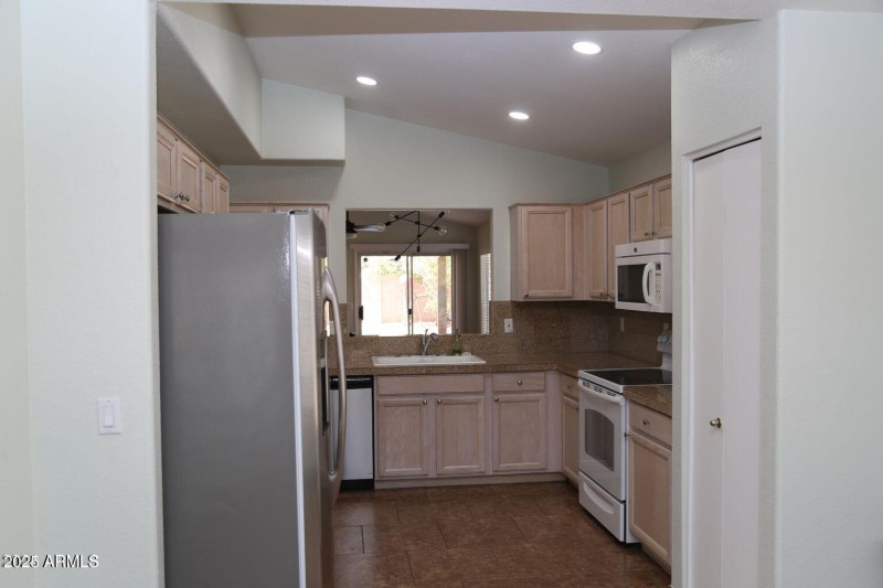 20240731231802528328000000-o