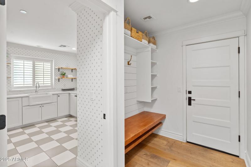 Built in Bench and Drop Zone