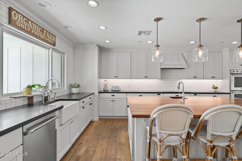 Kitchen w Backyard Views
