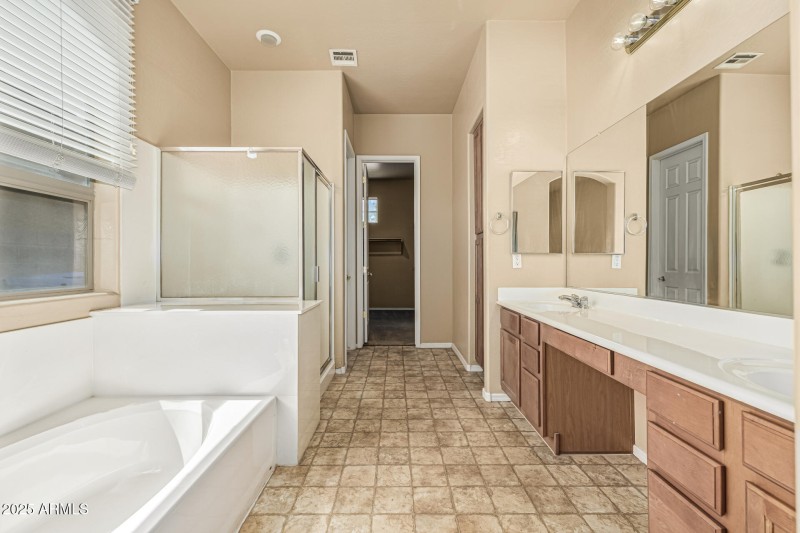 Ensuite Bath