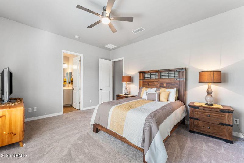 Bedroom 2 wtih Ensuite