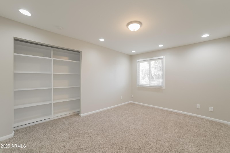 1019221.6616 W VOGEL AVE - Bedroom_1