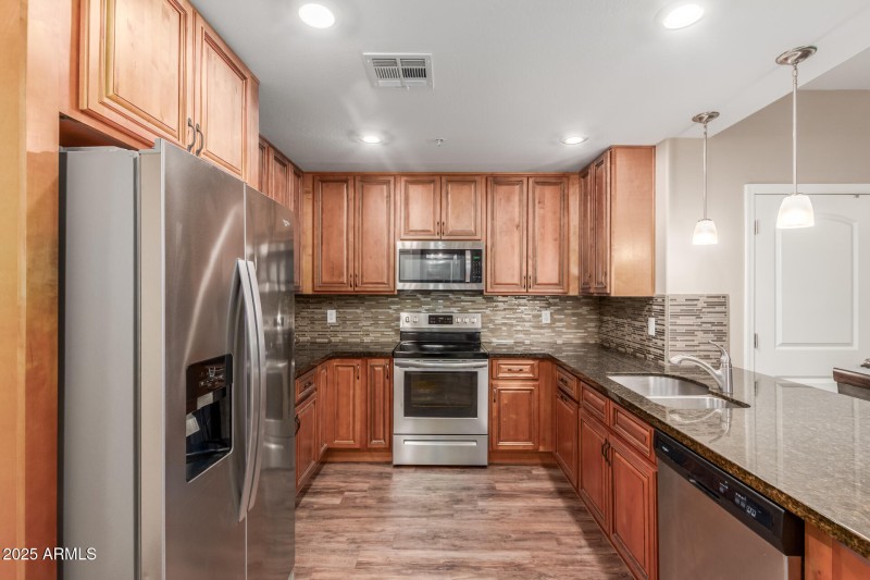 2821 S SKYLINE DR 107