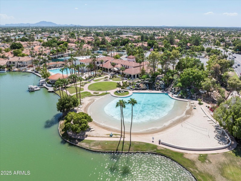 Community pools incl. a beach entry pool