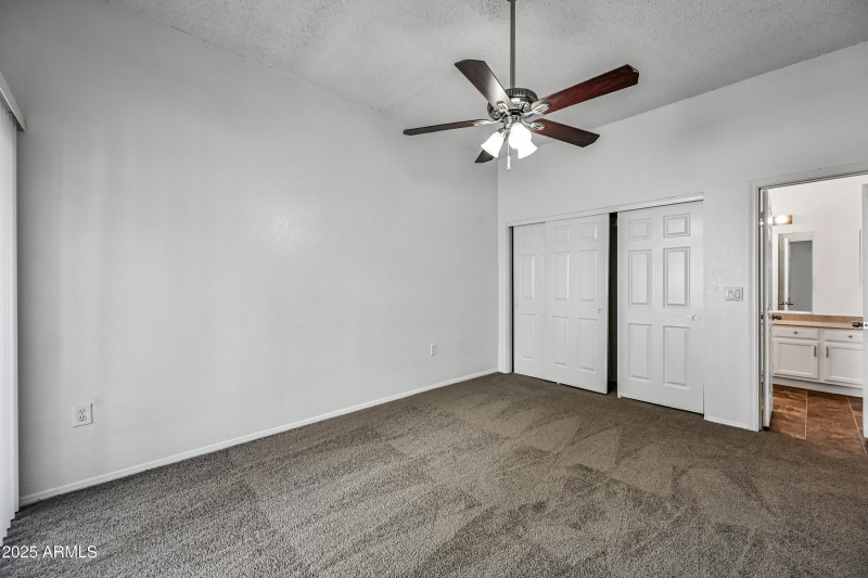 26-1331WBR219-ocupix