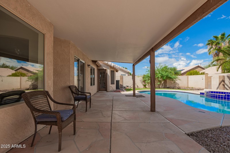 30 - San Tan