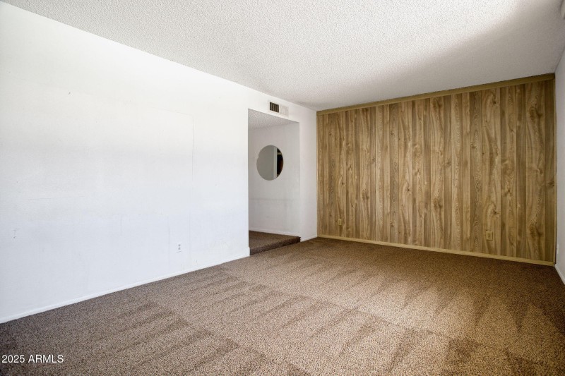 5406 W Caron St Glendale - 222