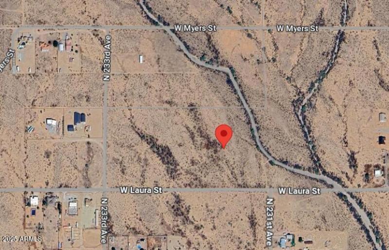 10 Acres Wittman Laura