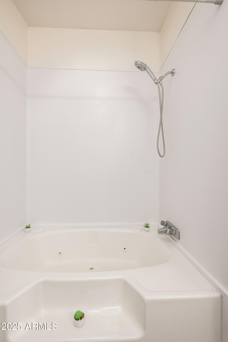 Jacuzzi Bath