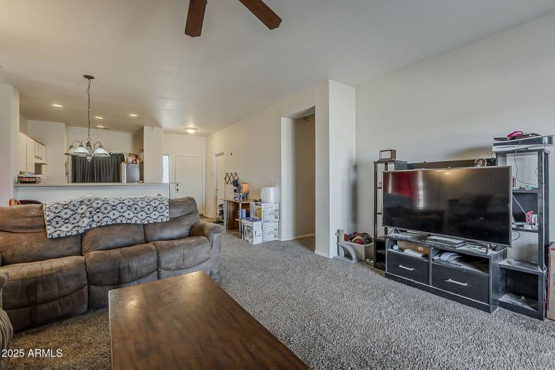 13-web-or-mls-6th Ave-13