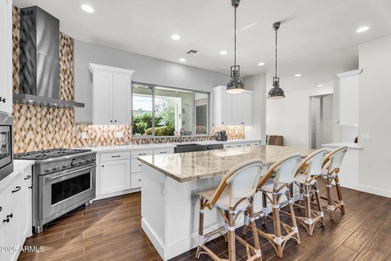 Spectacular kitchen!